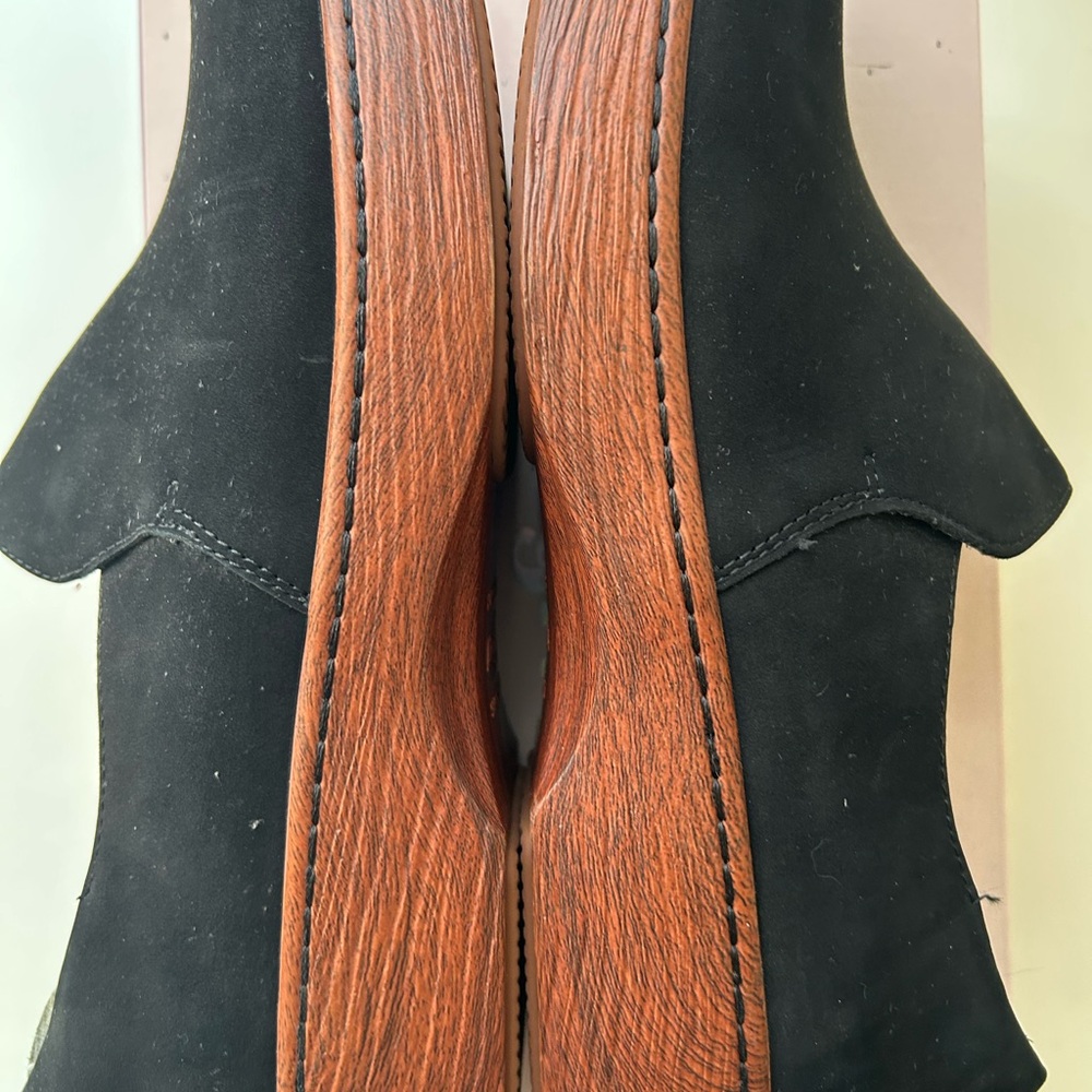 Alegria Women's Black Suede Mules